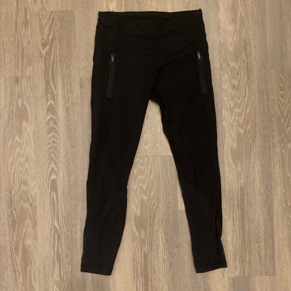 Lululemon 7/8 Zipper Pocket Mesh Leggings Size 6